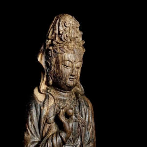 Alternative view of Tượng Phật Quan Âm Trầm Hương