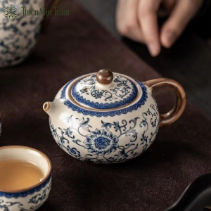 Alternative view of Ấm Trà Gốm Lam Cổ