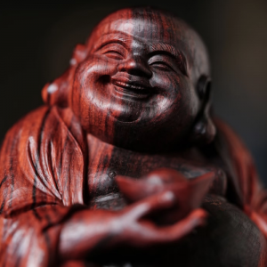 Tượng Phật Di Lặc Gỗ Trắc