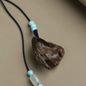 Dây Treo Ô Tô Trầm Miếng