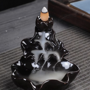 Thác khói đốt trầm