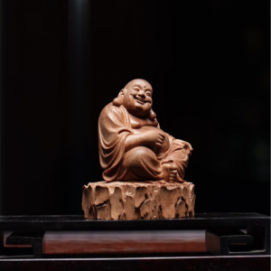 Alternative view of Tượng Phật Di Lặc Gỗ để xe ô tô