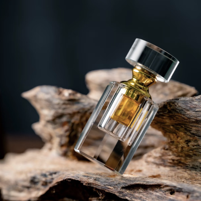 Tinh dầu trầm Kỳ Nam