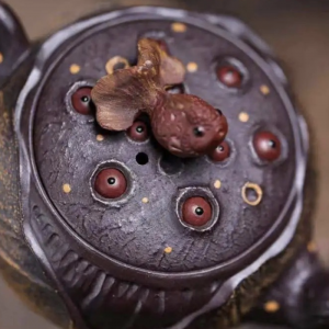 Alternative view of Ấm Tử Sa Nghệ Nhân Liên Diệp Hồi Tâm