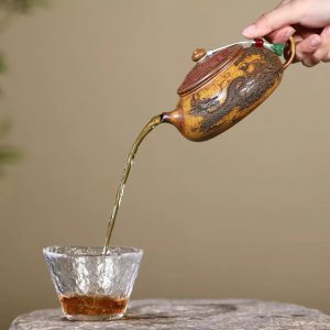 Alternative view of Ấm Tử Sa Hoàng Long Thiên Văn Cổ Tự