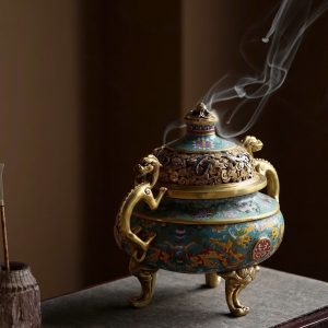 Lư xông trầm họa tiết cổ