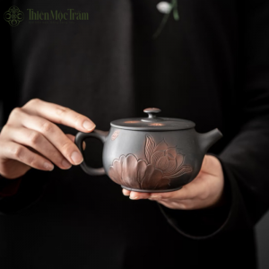 Alternative view of Ấm Tử Đào Liên Hoa