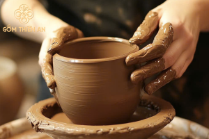 Đất – nền tảng của hồn gốm sứ Bát Tràng